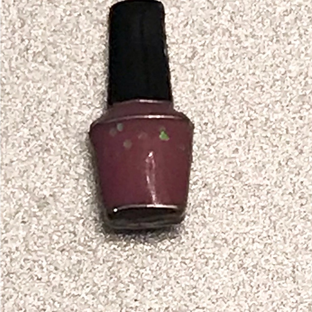 Origami Owl pinkish-purple nail polish charm